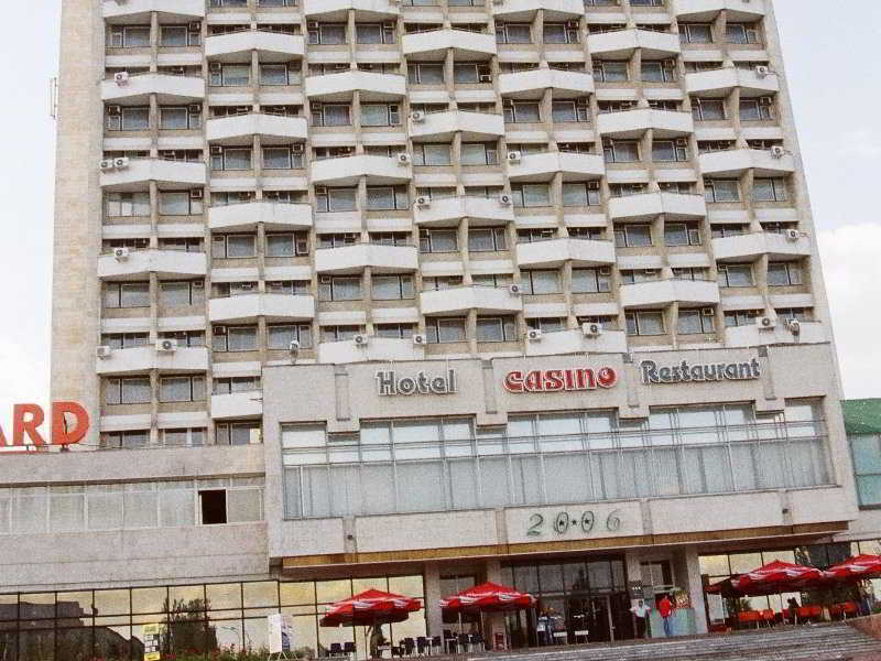 Cosmos Hotel Chisinau Exterior foto